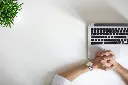 unsplash_kRNZiGKtz48_consultant.webp